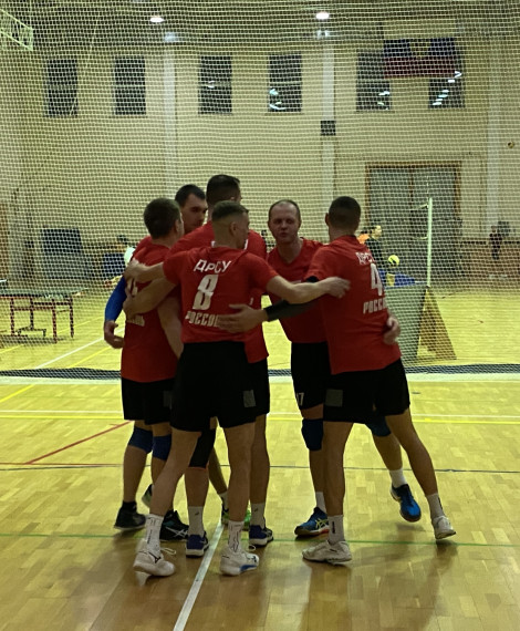 В СК «Химик» прошел очередной тур чемпионата Россошанского района по волейболу. В СК «Химик» прошел очередной тур чемпионата Россошанского района по волейболу.